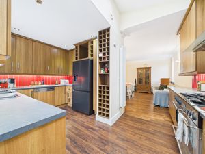 Photo 5- click for photo gallery